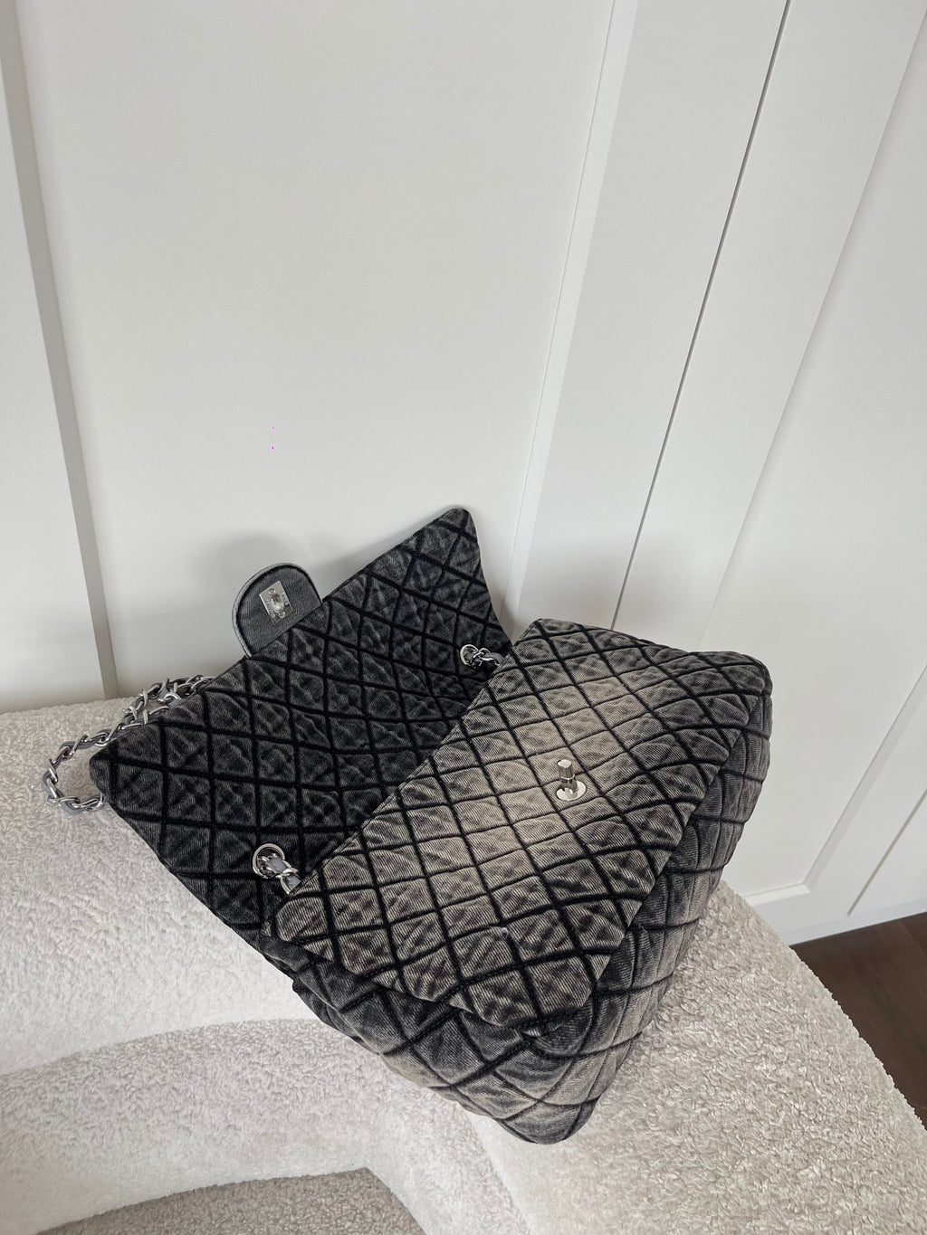 Elegant Black Women's Everyday Fashion Handbag