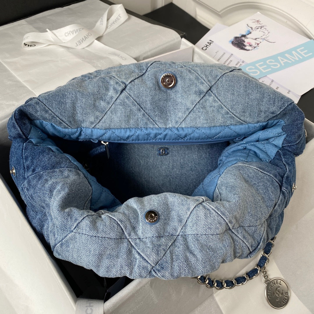 Blue Quilted Chain Extra Large Handbag
