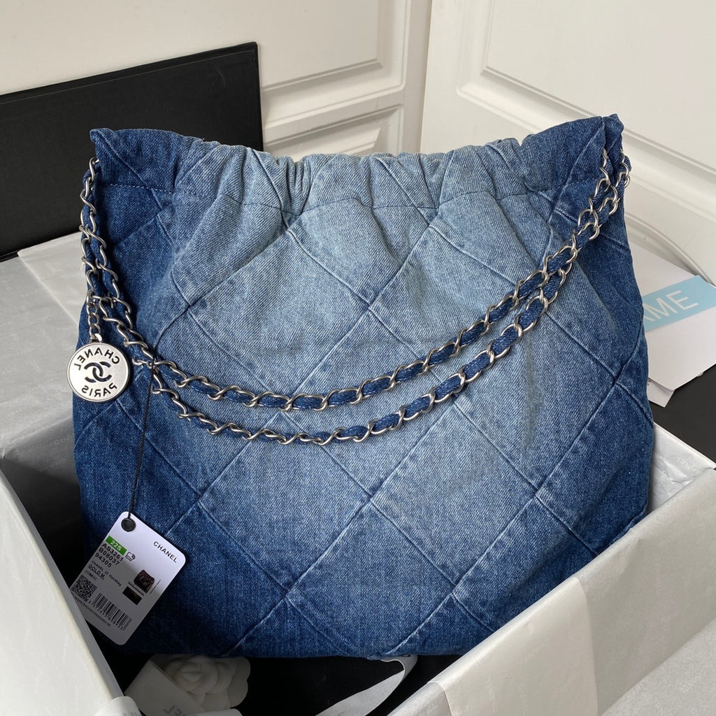 Blue Quilted Chain Extra Large Handbag